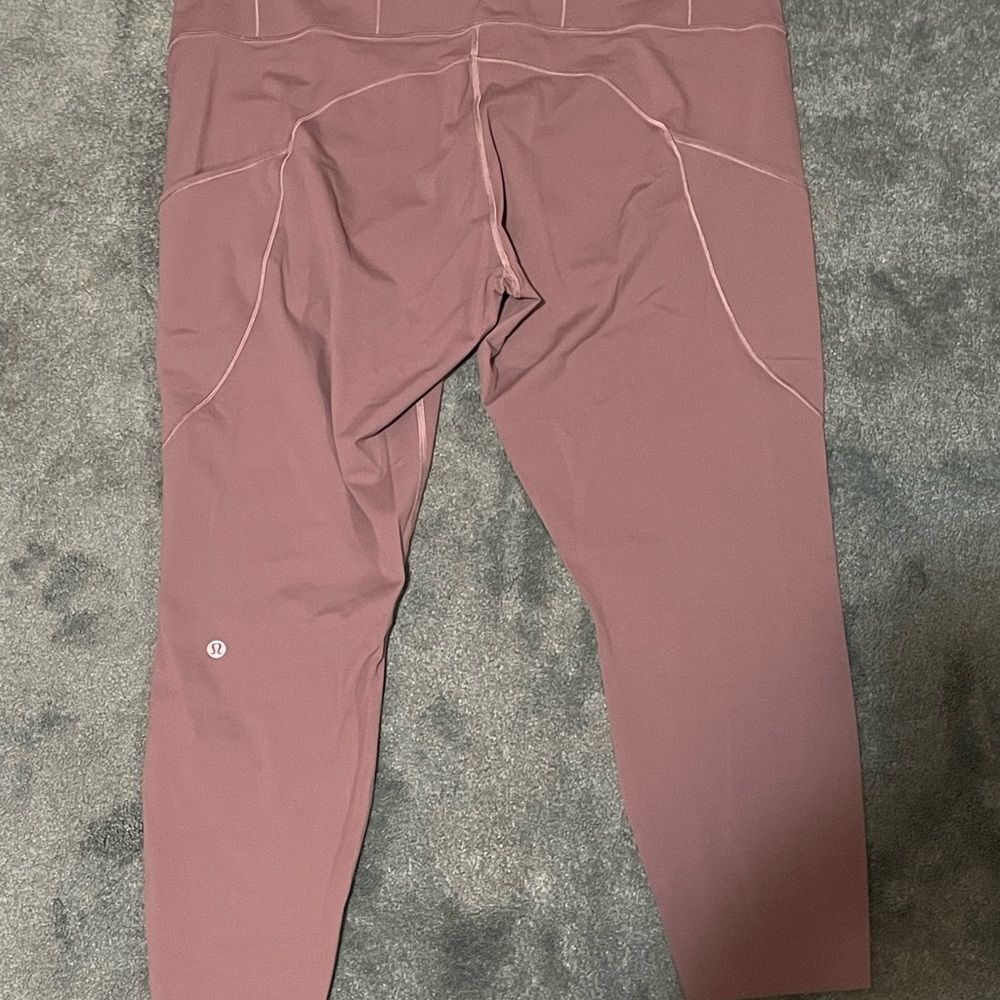 LULULEMON FAST AND FREE HIGH RISE RISE TIGHT 25” - Picture 2 of 5